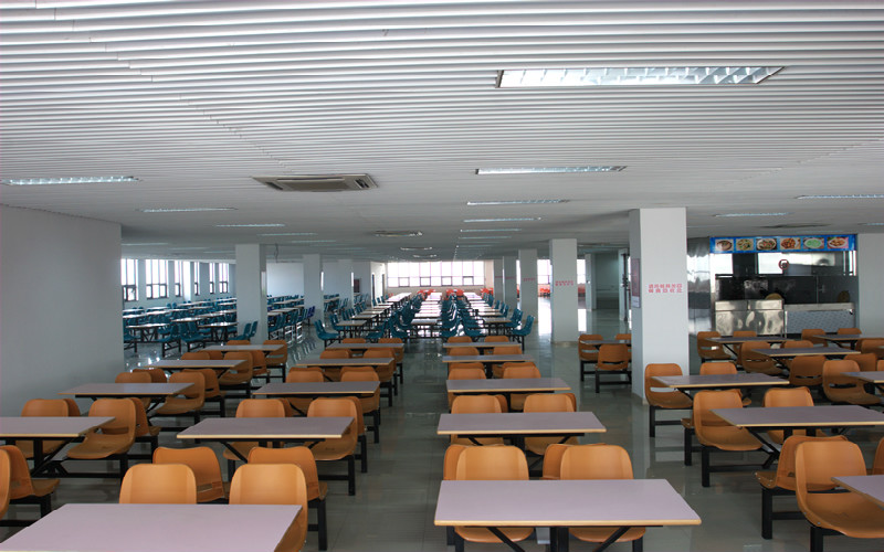 中央财经大学校园风景